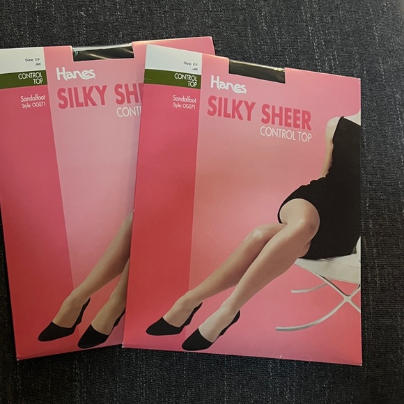 Hanes Accessories - Rare ‘Hanes Silky Sheer’ Control Top Pantyhose. Jet Black. 2 Pairs. E/F.